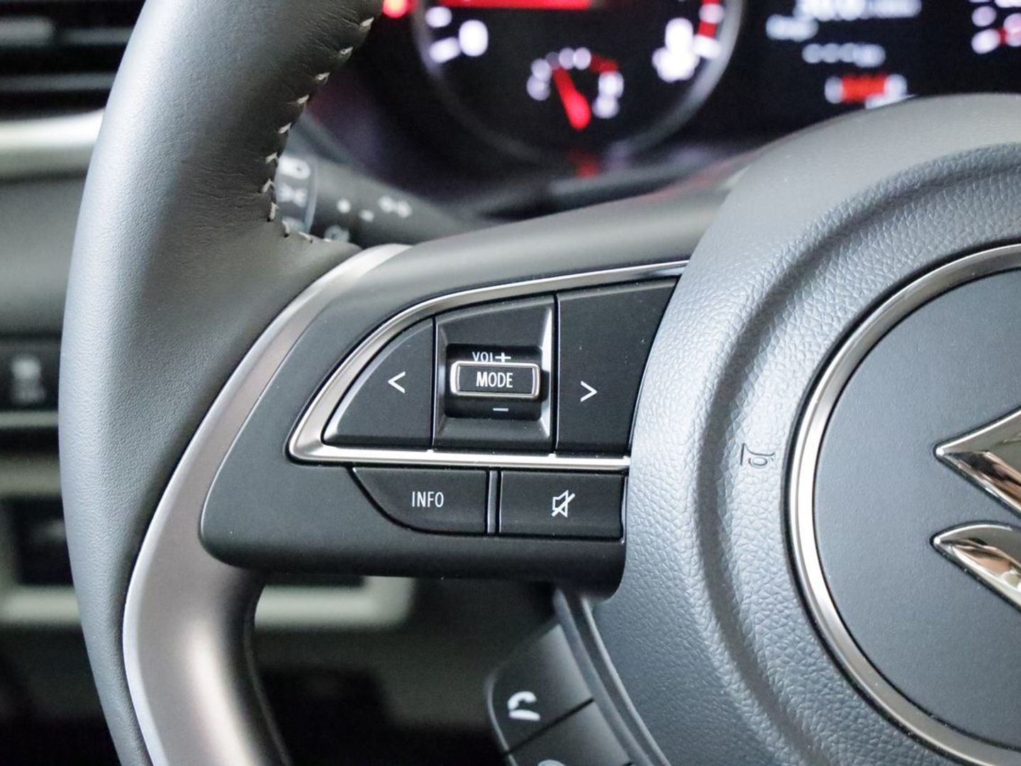 Suzuki Swift 1.2 GLE Mild Hybrid 61 kW (83 CV)