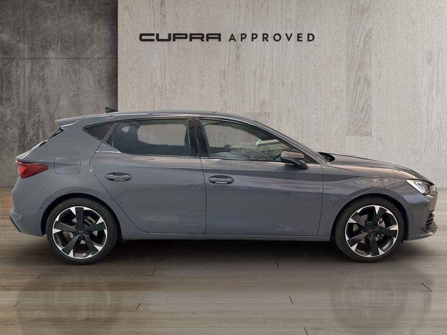 CUPRA León 1.5 eTSI DSG 110 kW (150 CV)
