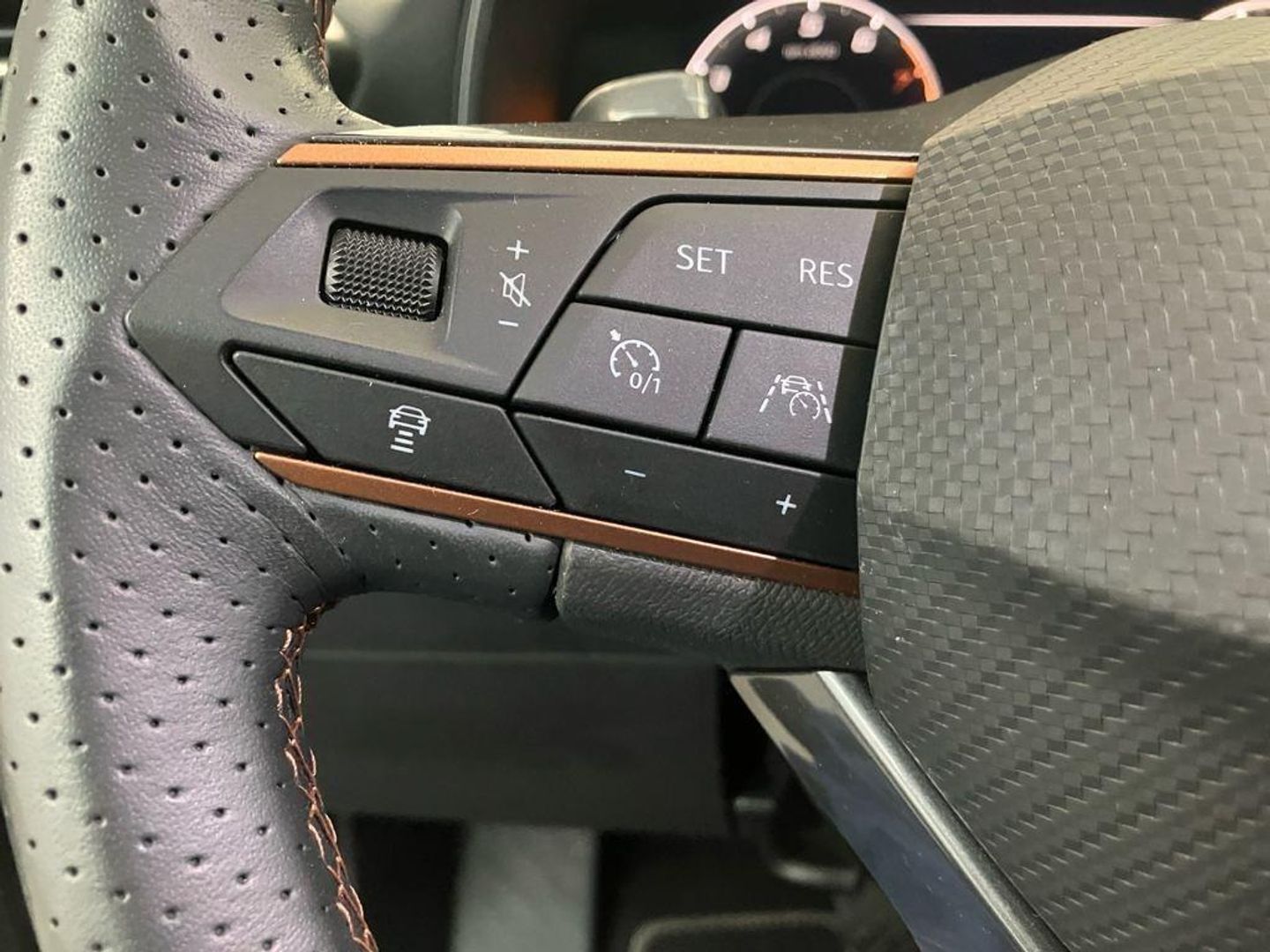 CUPRA León 1.5 eTSI DSG 110 kW (150 CV)