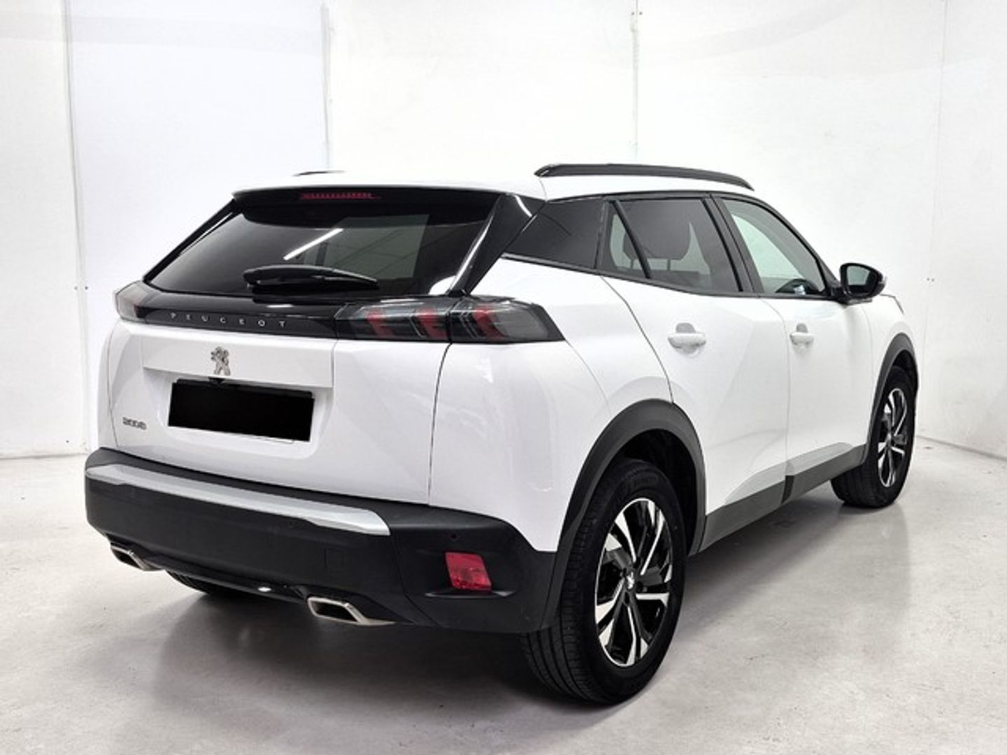 Peugeot 2008 PureTech 130 S&S Allure Pack EAT8 96 kW (130 CV)