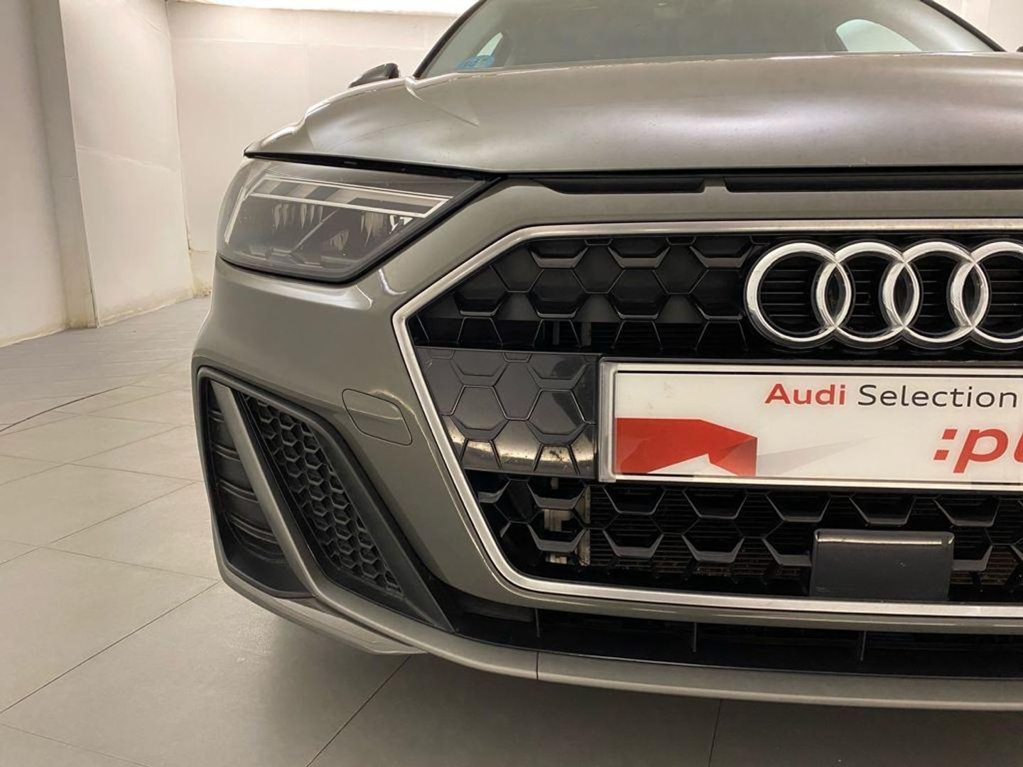 Audi A1 Sportback Adrenalin edition 30 TFSI 81 kW (110 CV) S tronic Gris Compact