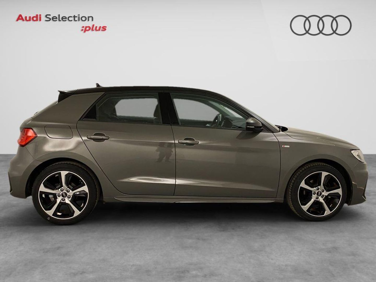 Audi A1 Sportback Adrenalin edition 30 TFSI 81 kW (110 CV) S tronic Gris Compact