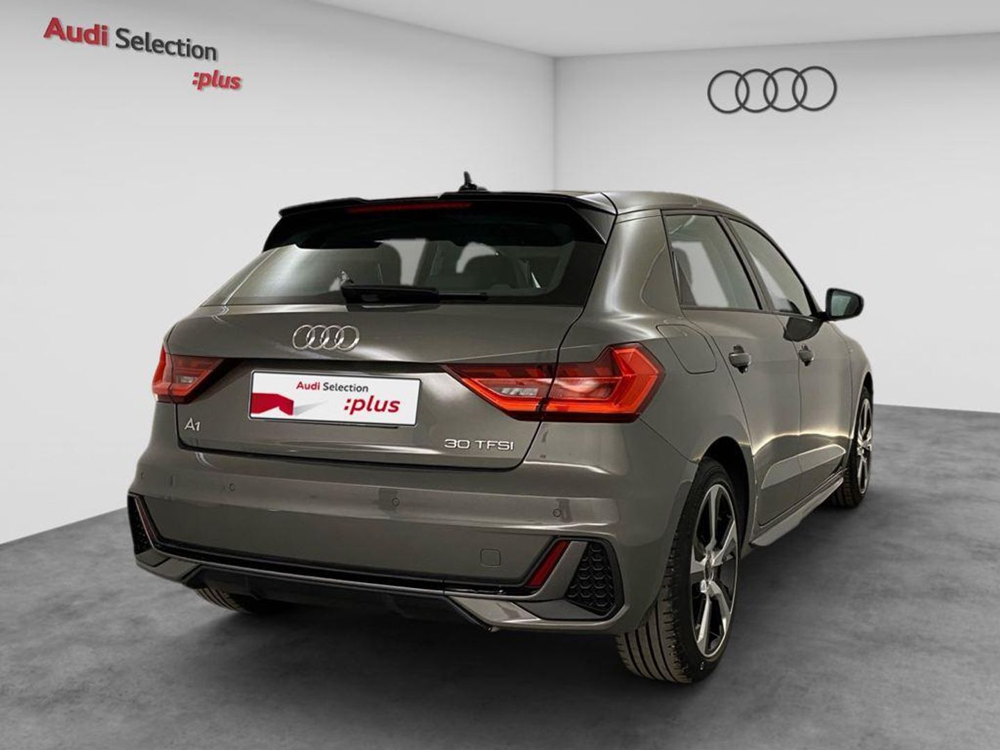 Audi A1 Sportback Adrenalin edition 30 TFSI 81 kW (110 CV) S tronic Gris Compact