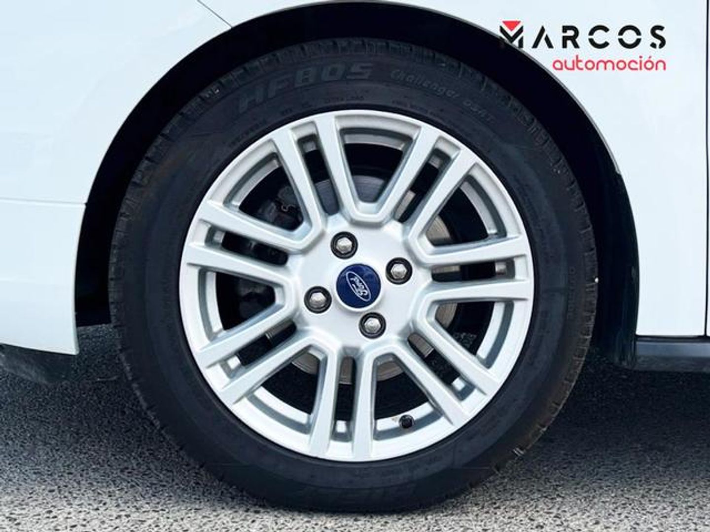 Ford Tourneo Courier 1.5 TDCi Titanium 74 kW (100 CV)