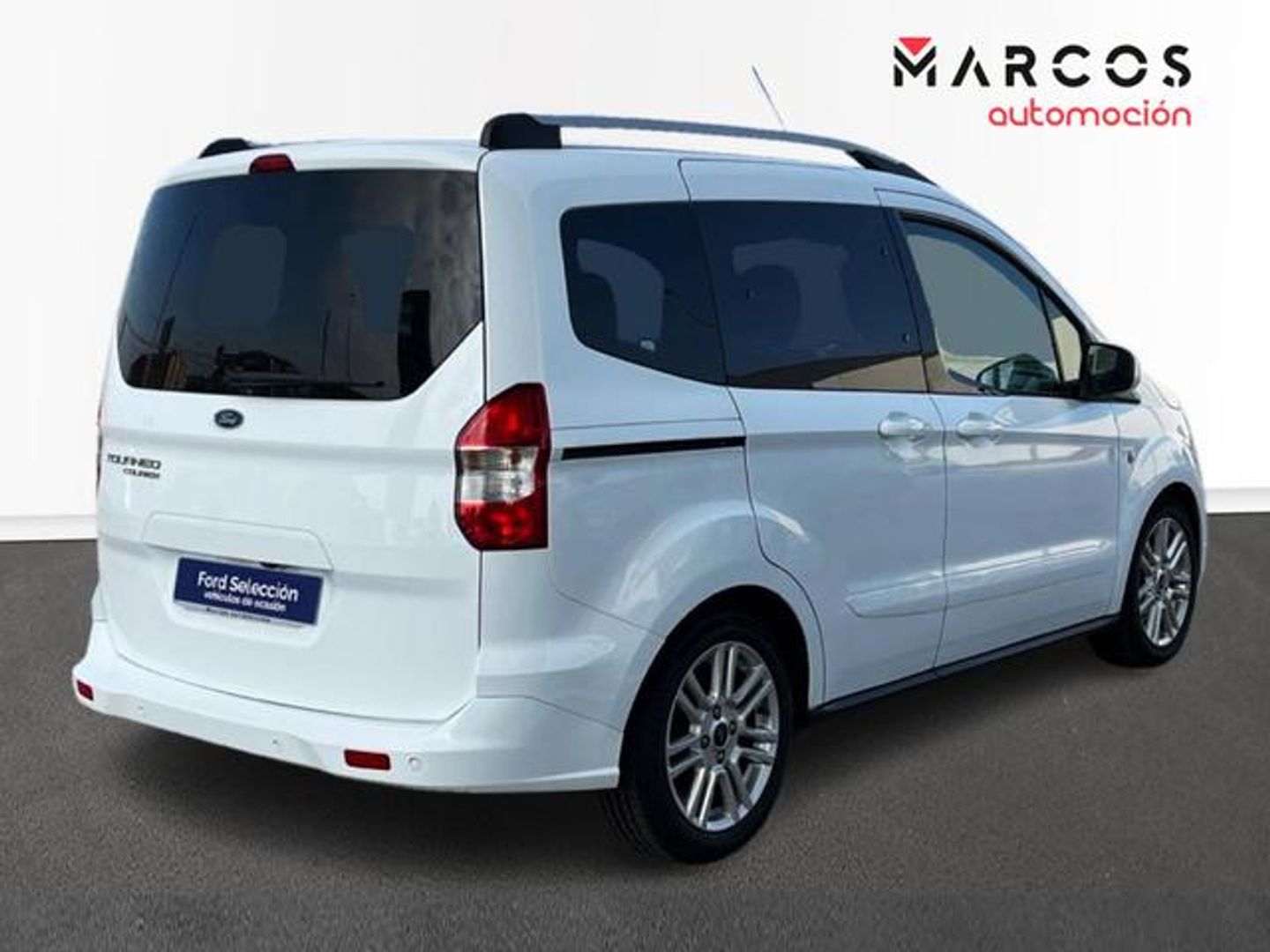 Ford Tourneo Courier 1.5 TDCi Titanium 74 kW (100 CV)