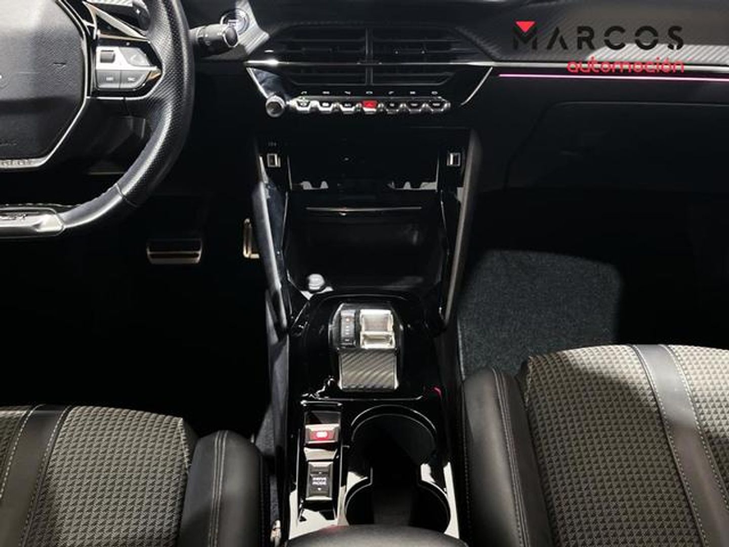 Peugeot 2008 PureTech 130 S&S GT EAT8 96 kW (130 CV)