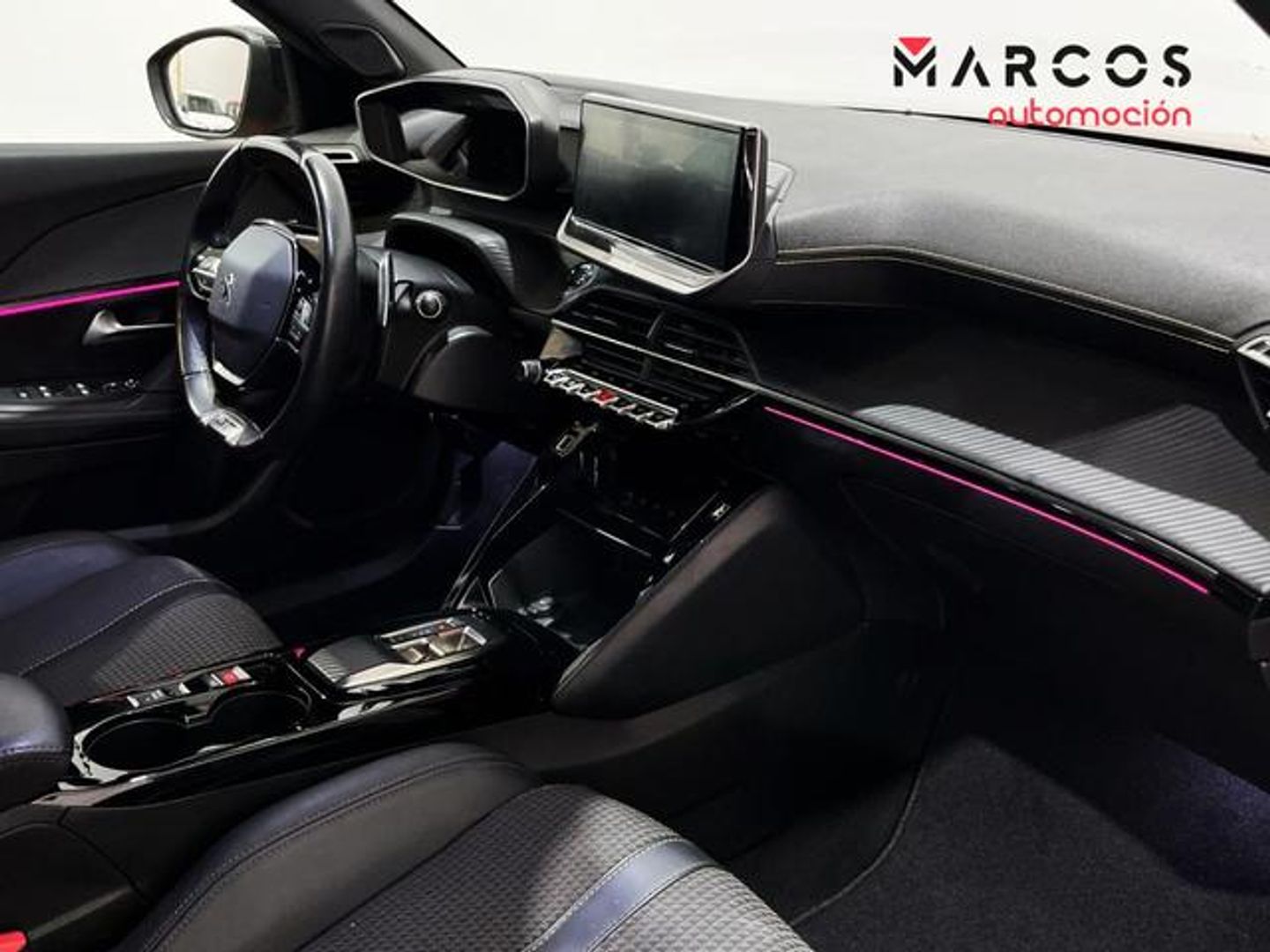 Peugeot 2008 PureTech 130 S&S GT EAT8 96 kW (130 CV)