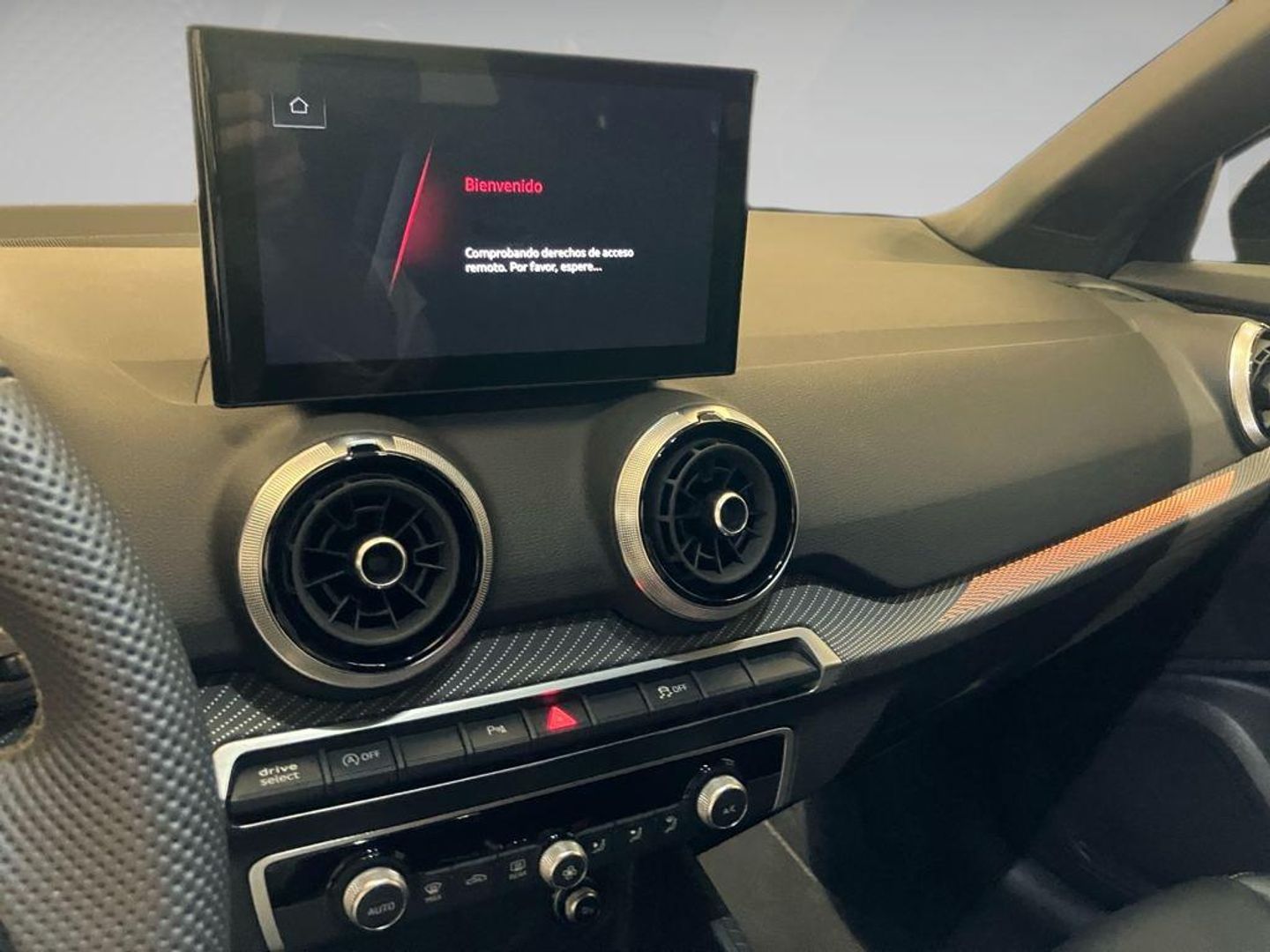 Audi Q2 Adrenalin 35 TFSI 110 kW (150 CV) S tronic