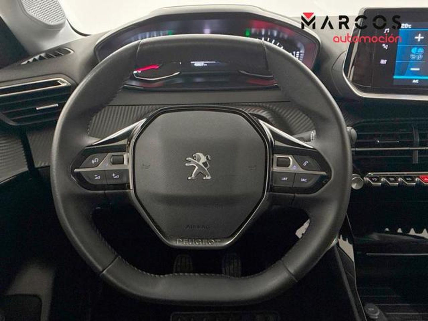 Peugeot 208 PureTech 100 Allure 75 kW (100 CV)