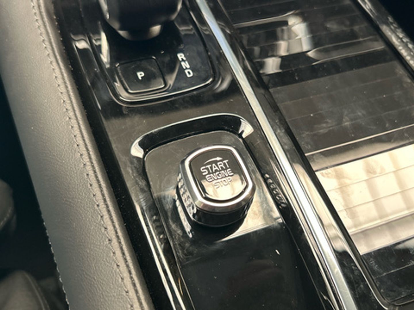 Volvo S60 T8 Recharge Ultimate Dark Auto 335 kW (455 CV)