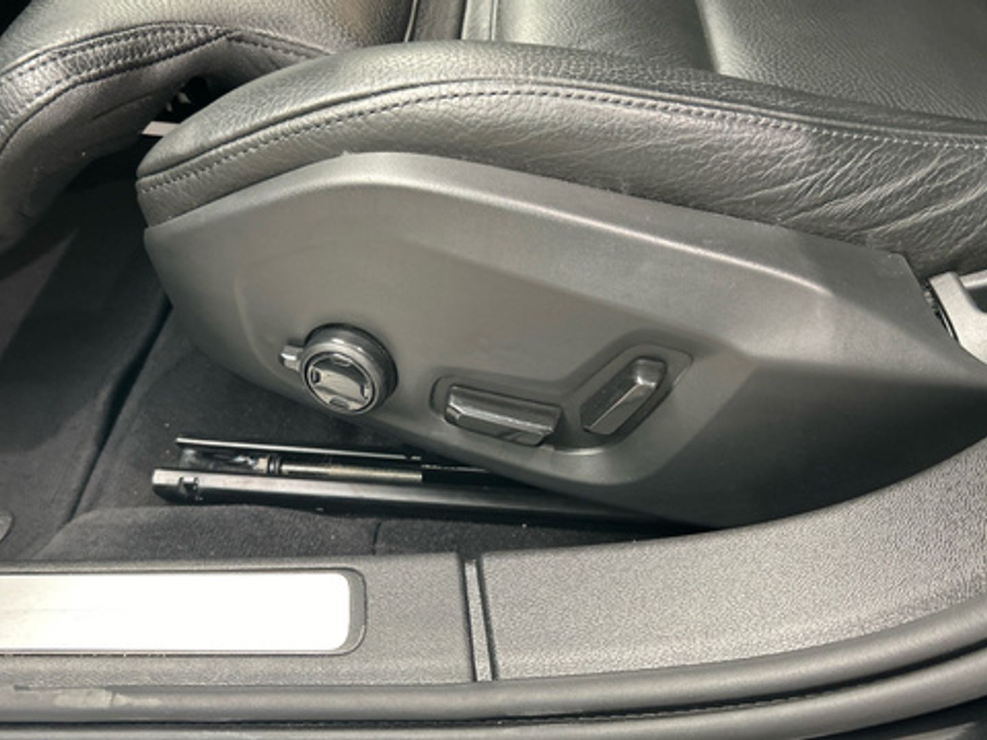 Volvo S60 T8 Recharge Ultimate Dark Auto 335 kW (455 CV)
