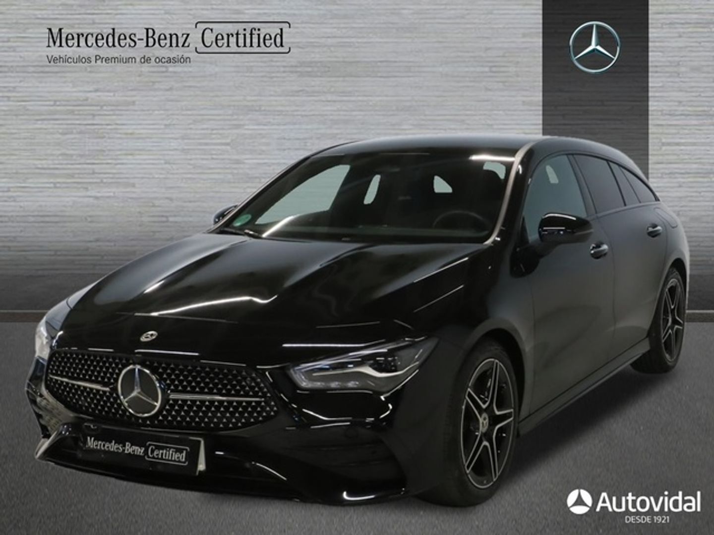 Mercedes-Benz CLA Shooting Brake CLA 200 d 110 kW (150 CV) Negro Familiar