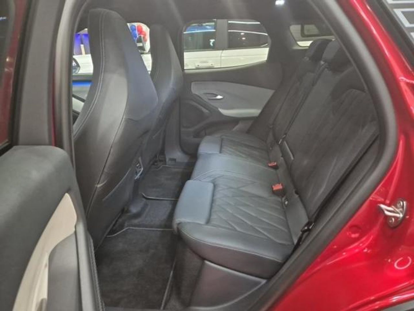 Ford Explorer Premium Rango Extendido RWD 77kWh 210 kW (286 CV)