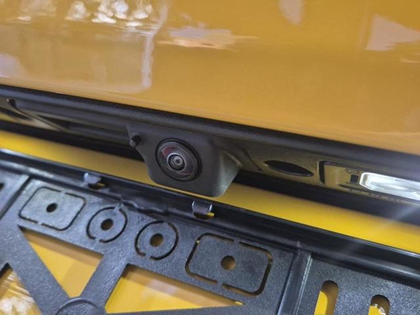 Ford Capri CX740L Premium R. Ext. RWD 77kWh 210 kW (286 CV)