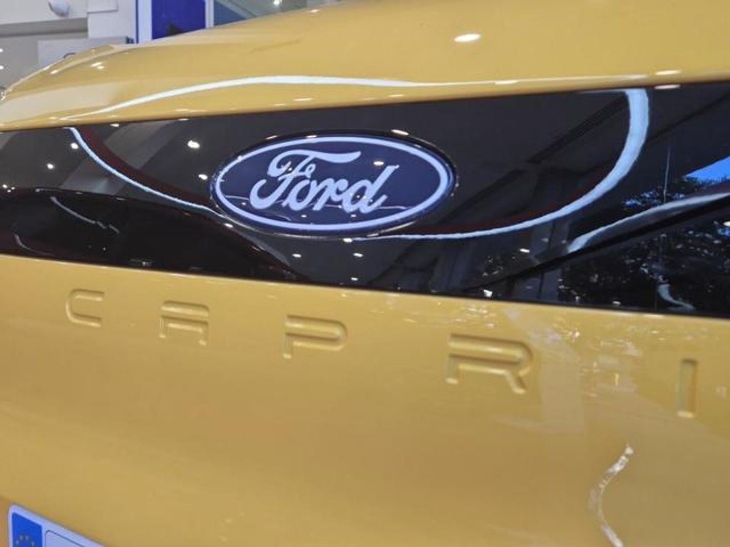 Ford Capri CX740L Premium R. Ext. RWD 77kWh 210 kW (286 CV)