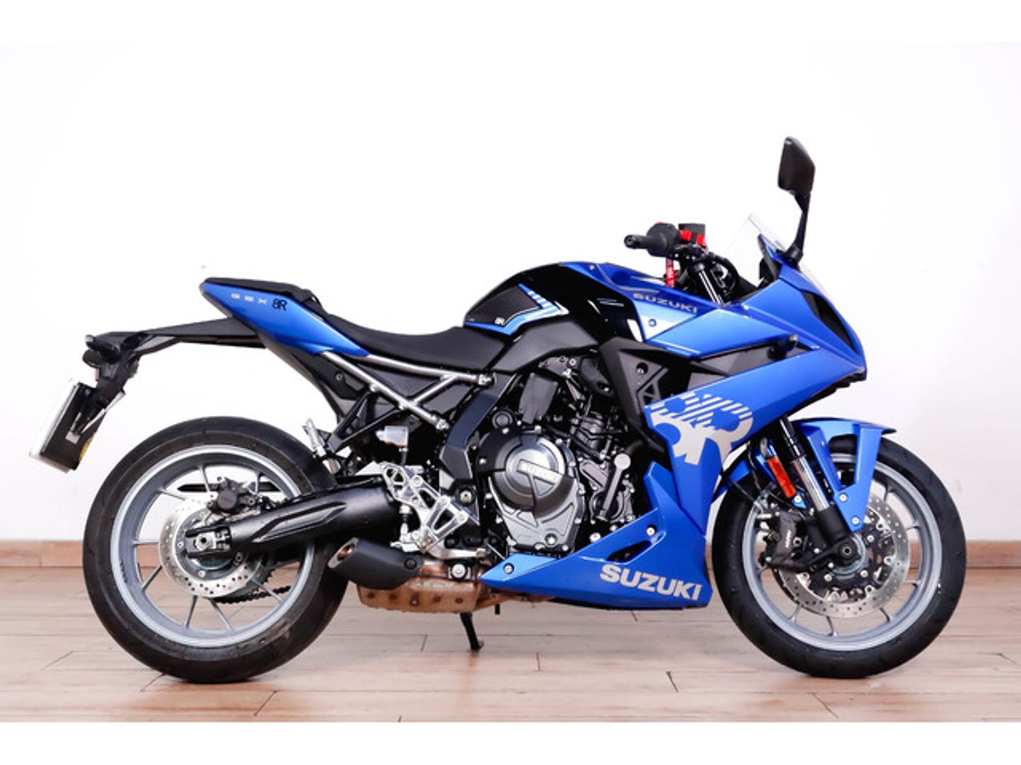 Suzuki GSX-8R Azul Motorcycle