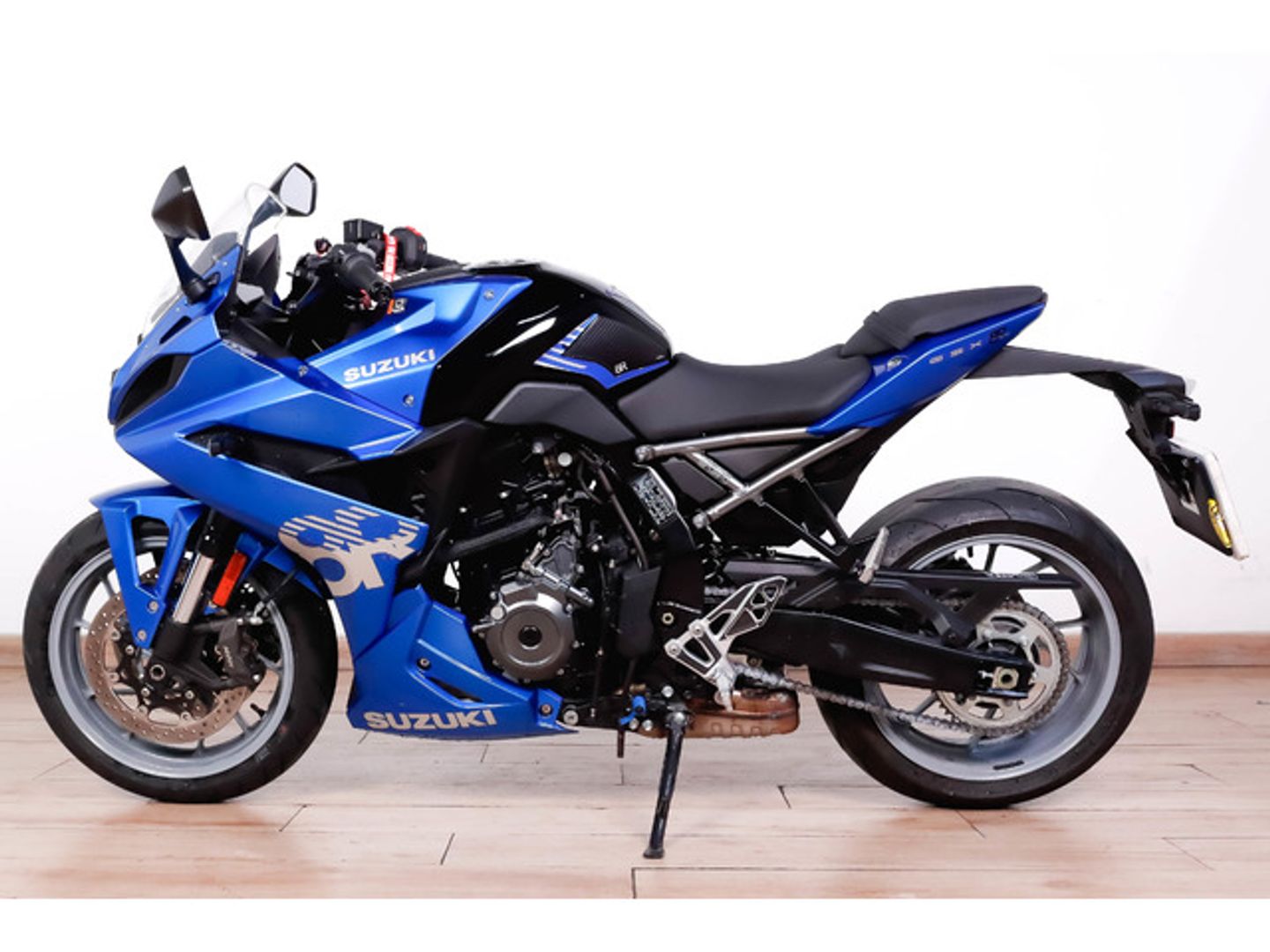 Suzuki GSX-8R