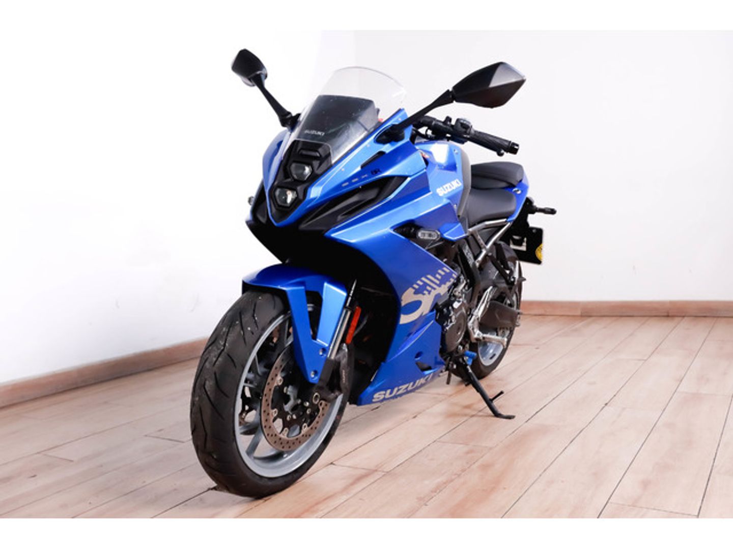 Suzuki GSX-8R