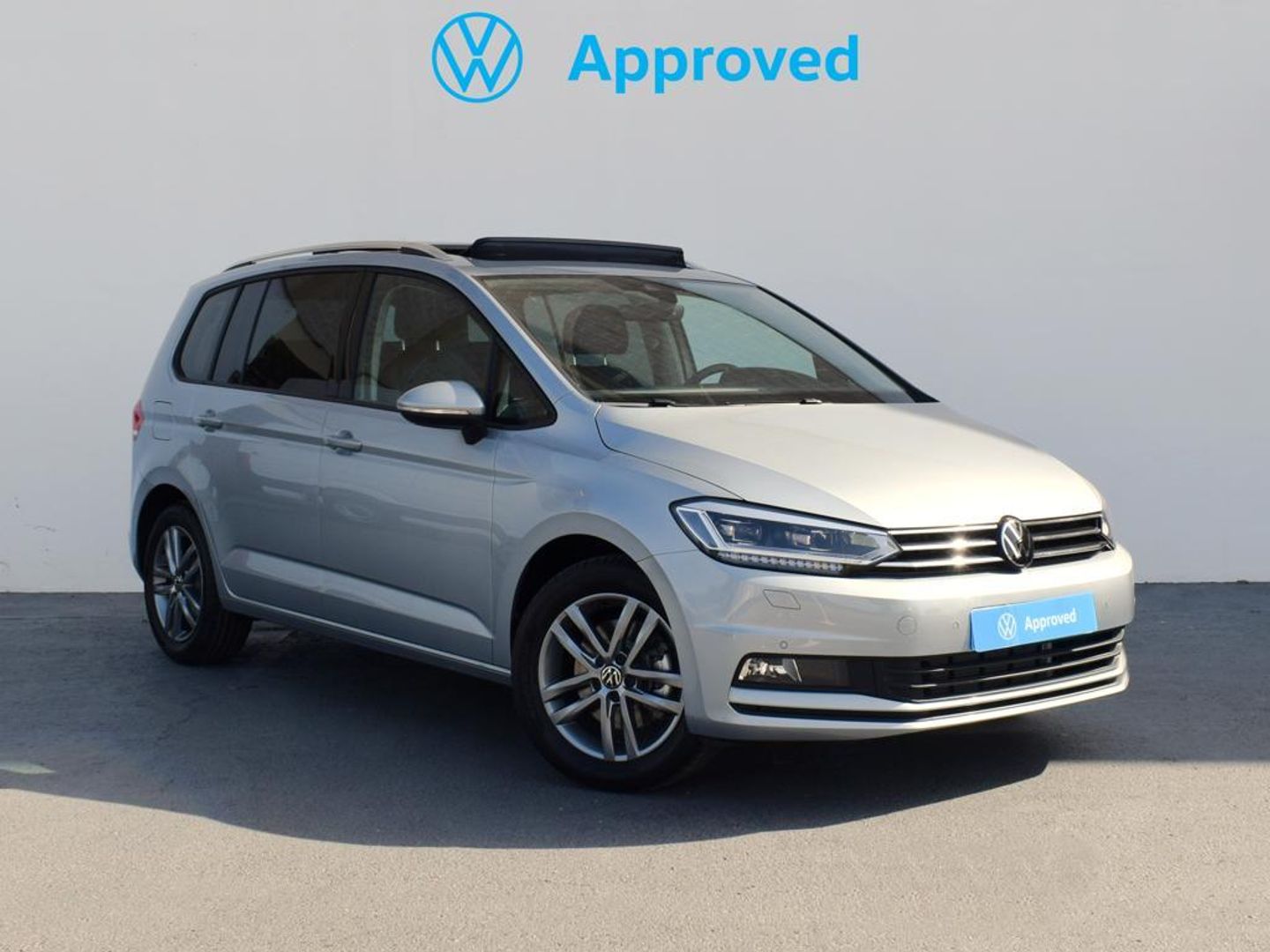 Volkswagen Touran ``Más`` 2.0 TDI 110 kW (150 CV) DSG Gris Plata Minivan