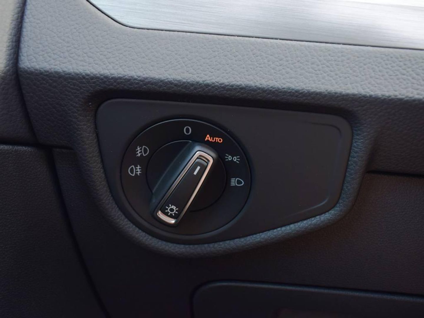 Volkswagen Touran ``Más`` 2.0 TDI 110 kW (150 CV) DSG