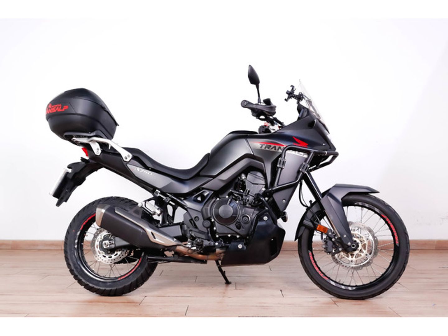 Honda XL750 Trans alp a2 Negro Motorcycle