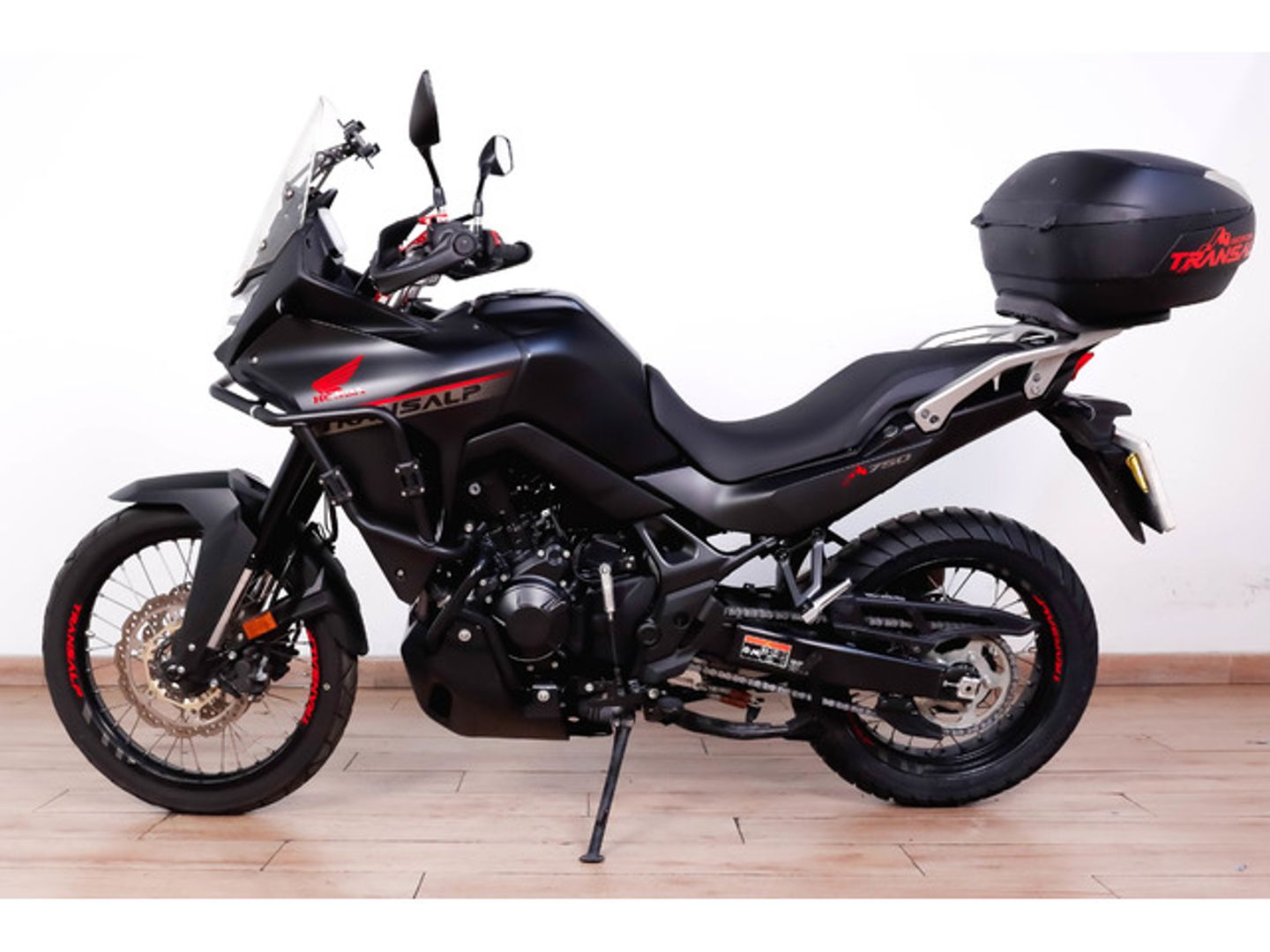 Honda XL750 Trans alp a2