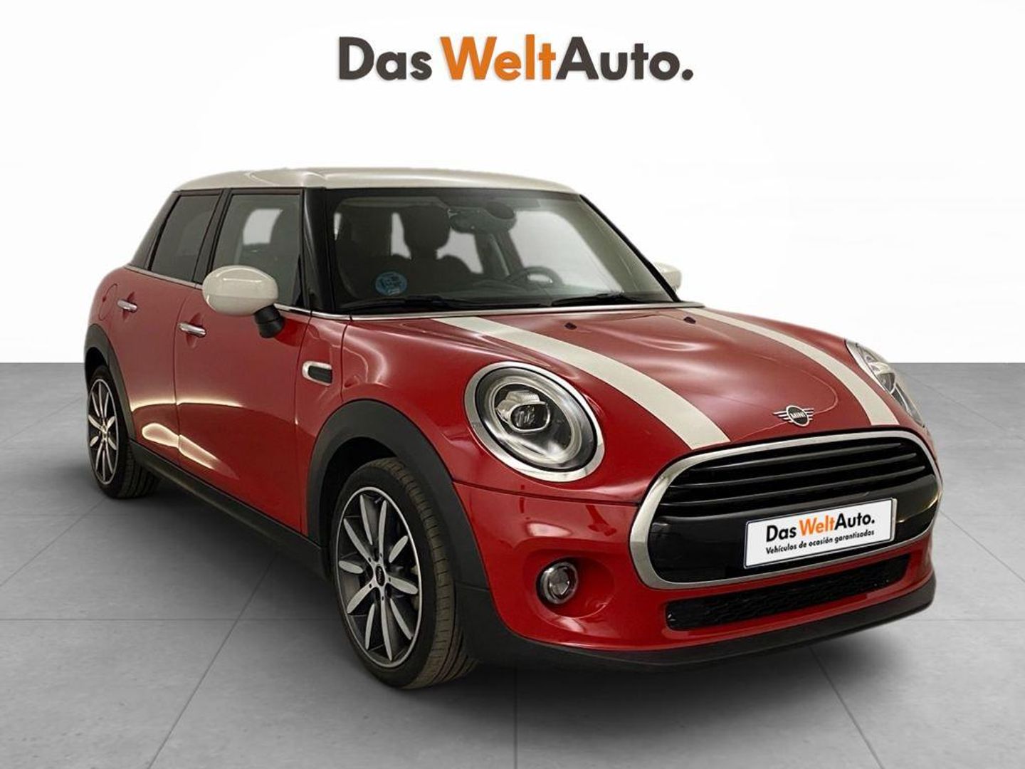 MINI MINI 5 Puertas Cooper 100 kW (136 CV) Rojo Sedan