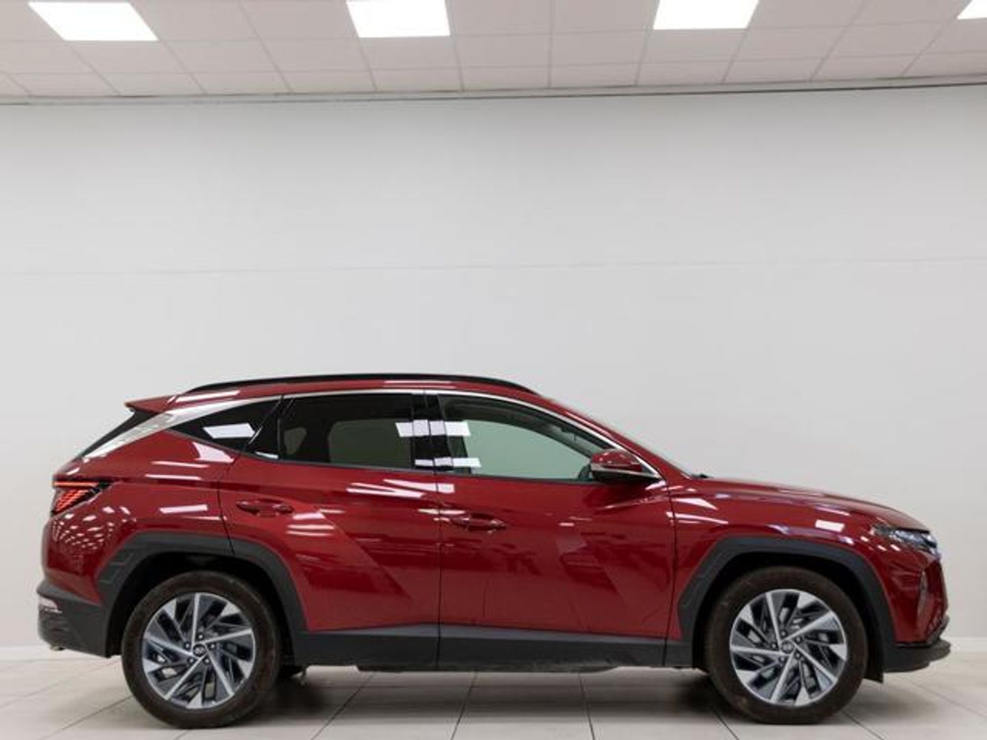 Hyundai Tucson 1.6 TGDI 48V Tecno Sky DCT 110 kW (150 CV)