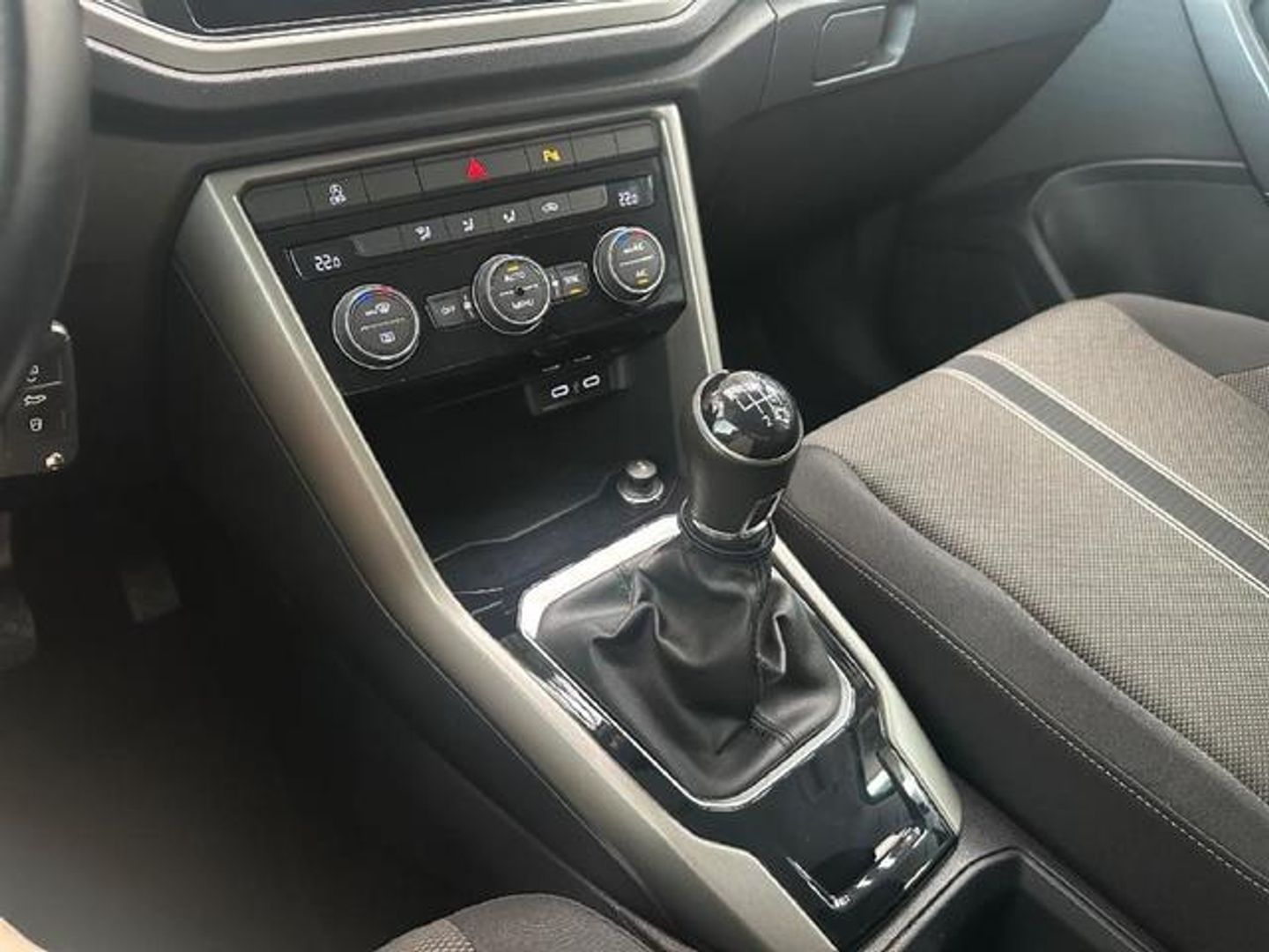 Volkswagen T-Roc Advance 1.0 TSI 81 kW (110 CV)