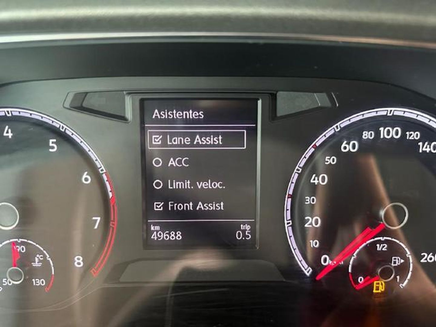 Volkswagen T-Roc Advance 1.0 TSI 81 kW (110 CV)