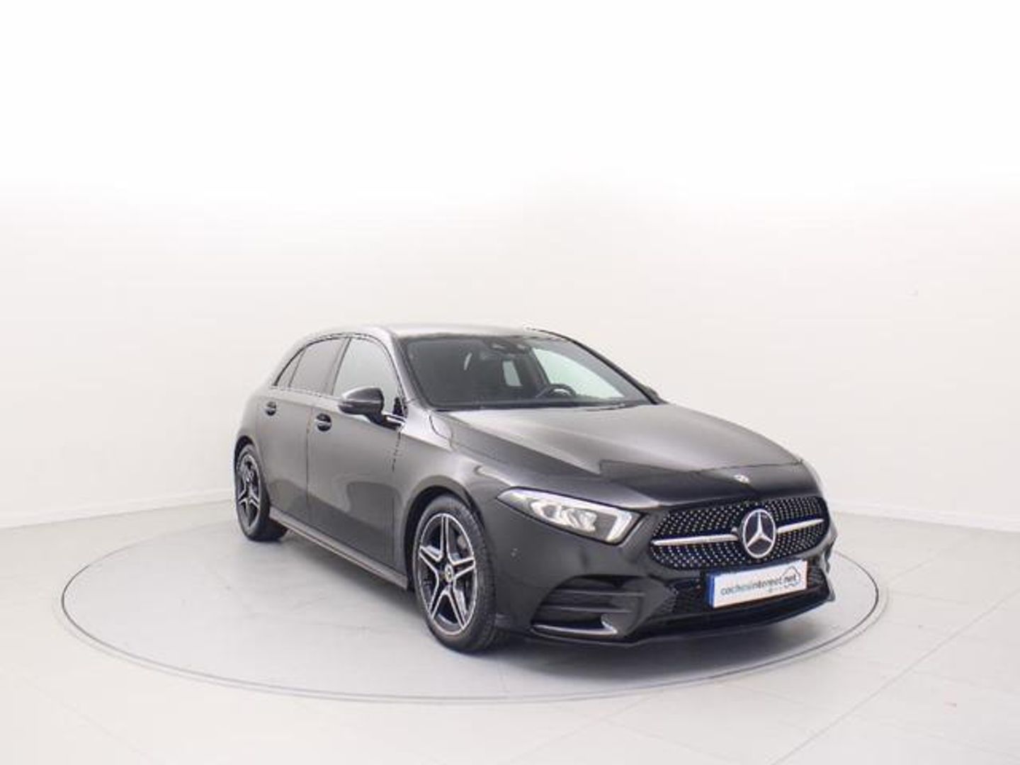 Mercedes-Benz Clase A 180 100 kW (136 CV) Negro Compact