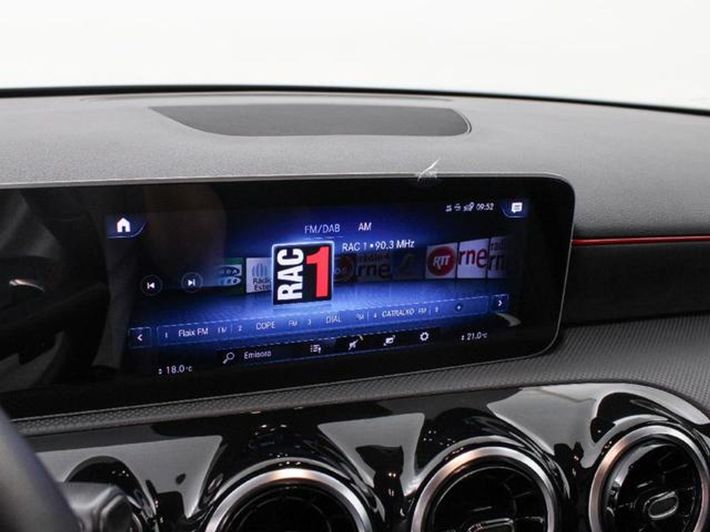 Mercedes-Benz Clase A 180 100 kW (136 CV)