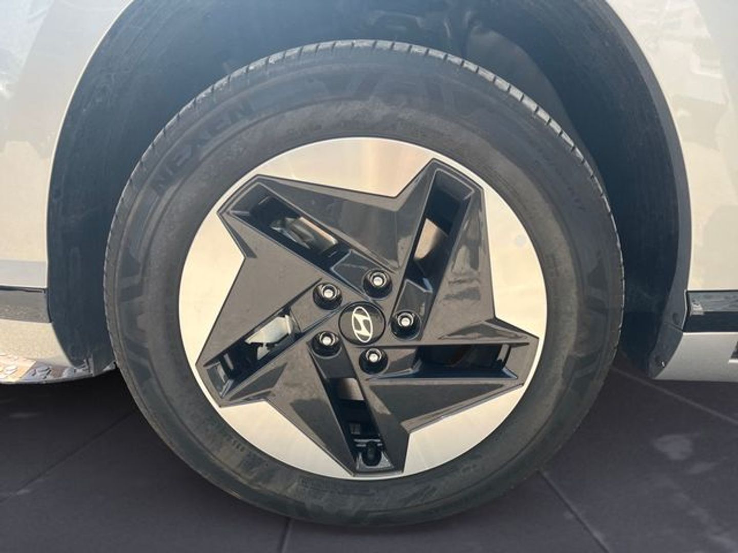 Hyundai Kona EV 65kWh Flexx 150 kW (204 CV)