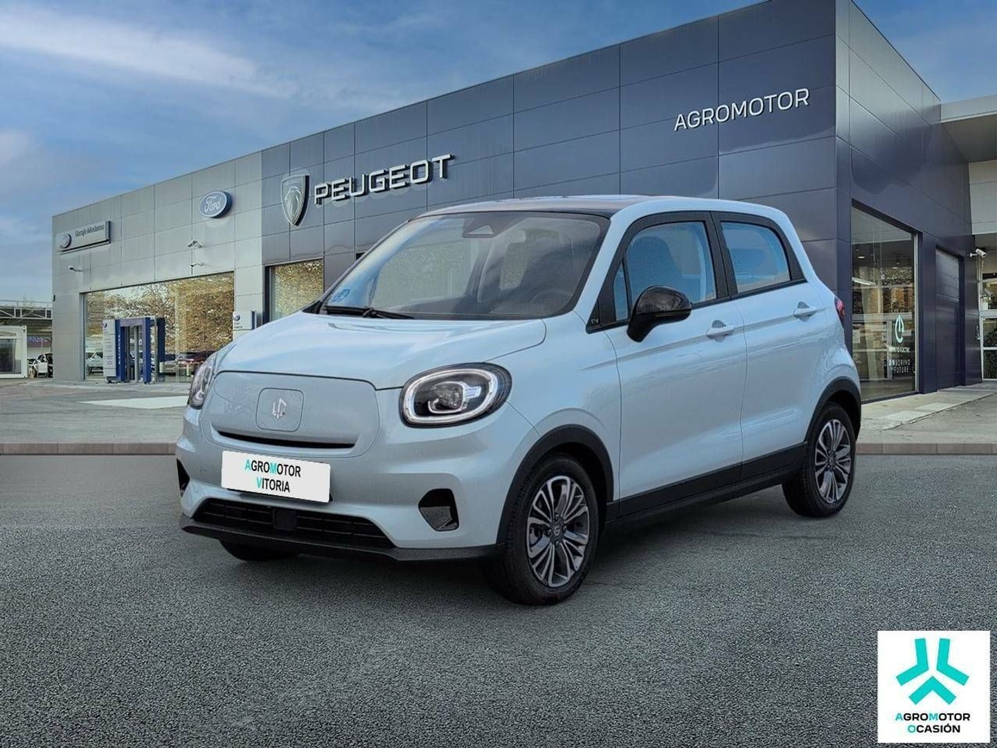 Leapmotor T03 BEV 37.3kWh Design Auto 70 kW (95 CV) Blanco Compact