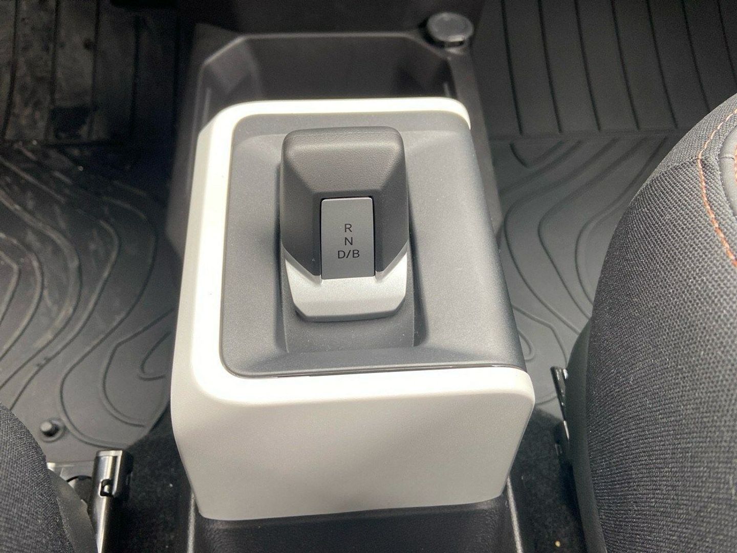Dacia Spring Extreme Electric 48 kW (65 CV)