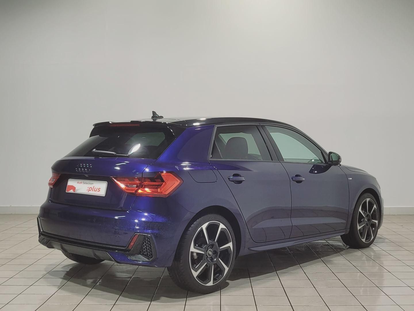 Audi A1 Sportback Adrenalin Black edition 30 TFSI 81 kW (110 CV) S tronic