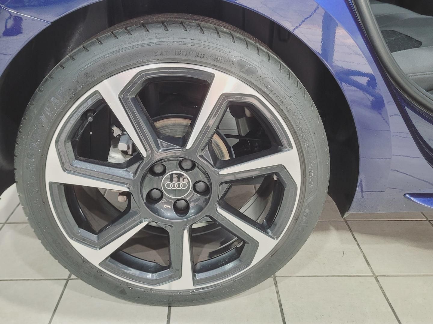 Audi A1 Sportback Adrenalin Black edition 30 TFSI 81 kW (110 CV) S tronic