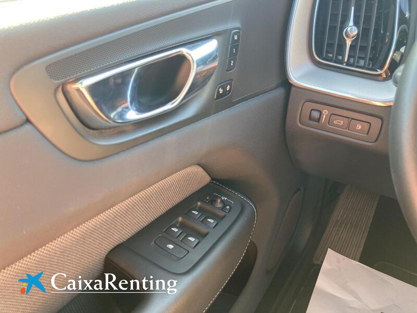 Volvo XC60 T8 R-Design AWD Auto 287 kW (390 CV)