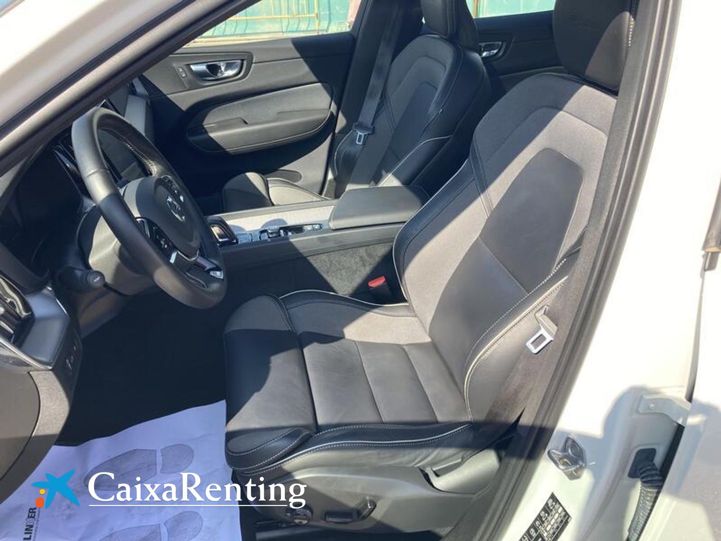 Volvo XC60 T8 R-Design AWD Auto 287 kW (390 CV)