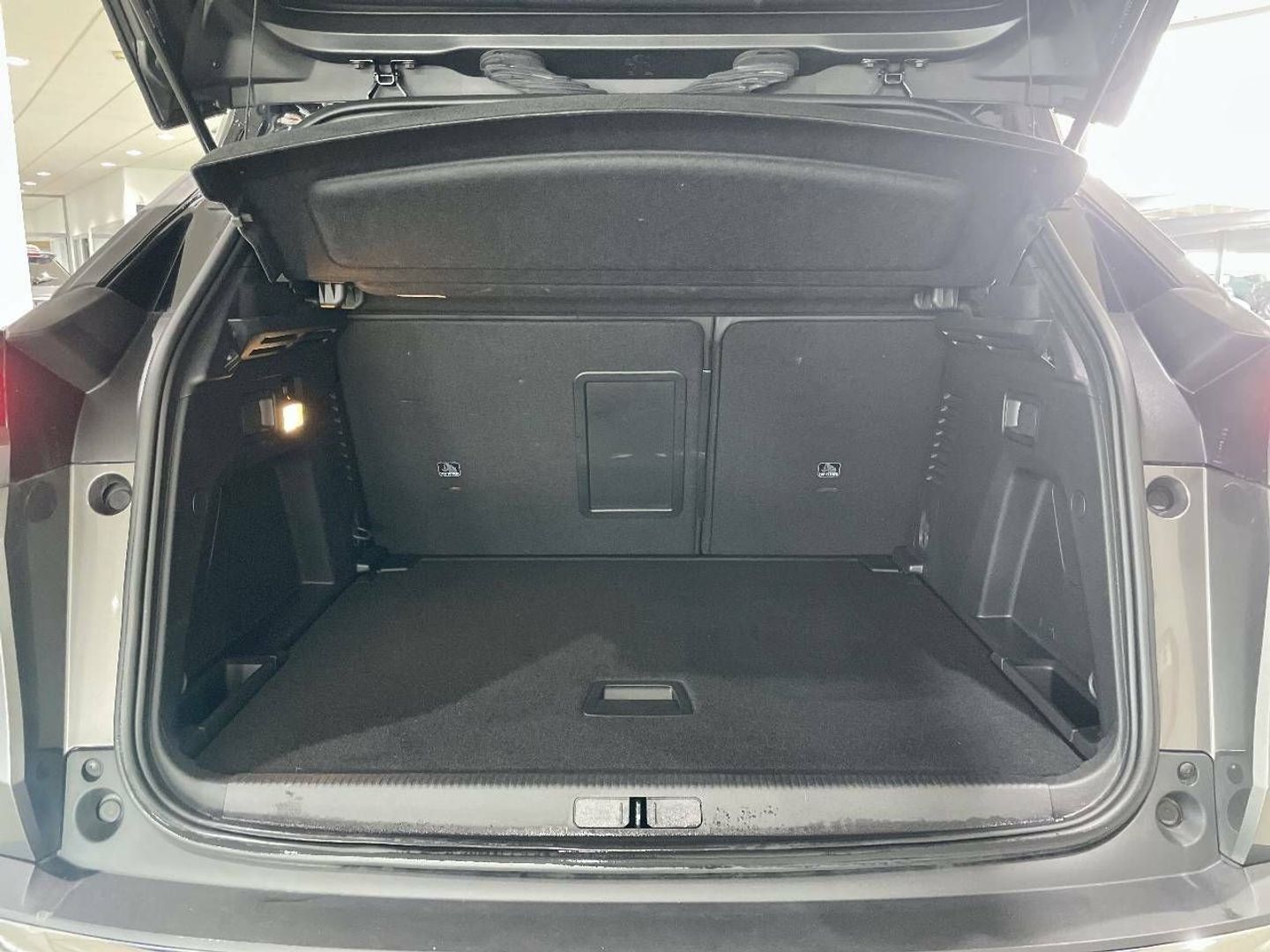 Peugeot 3008 BlueHDi 130 S&S GT EAT8 96 kW (130 CV)