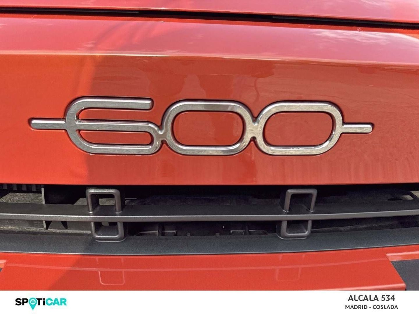 Fiat 600 1.2 MHEV La prima DDCT 74 kW (100 CV)