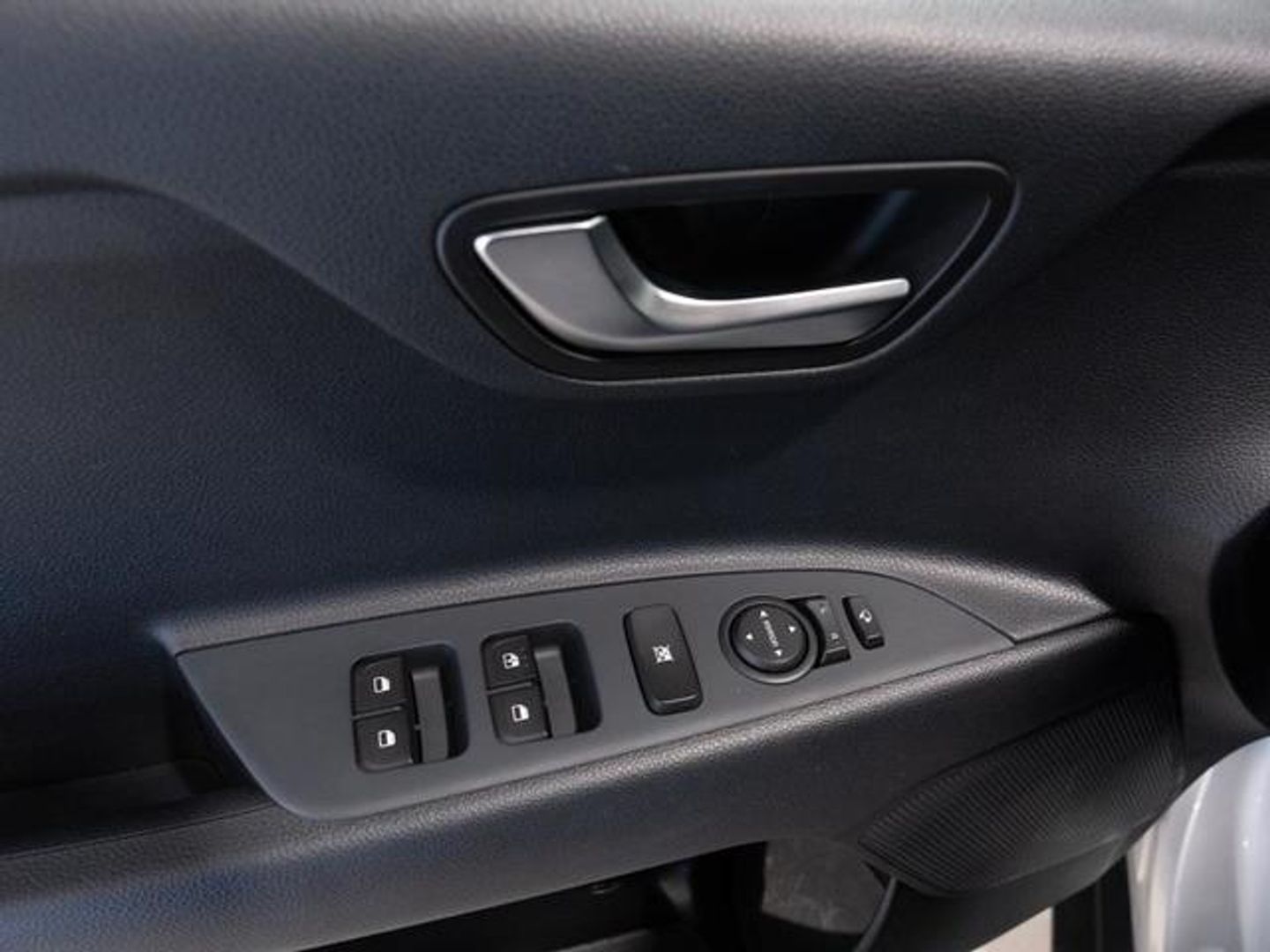 Kia Stonic 1.0 T-GDi MHEV Drive 74 kW (100 CV)