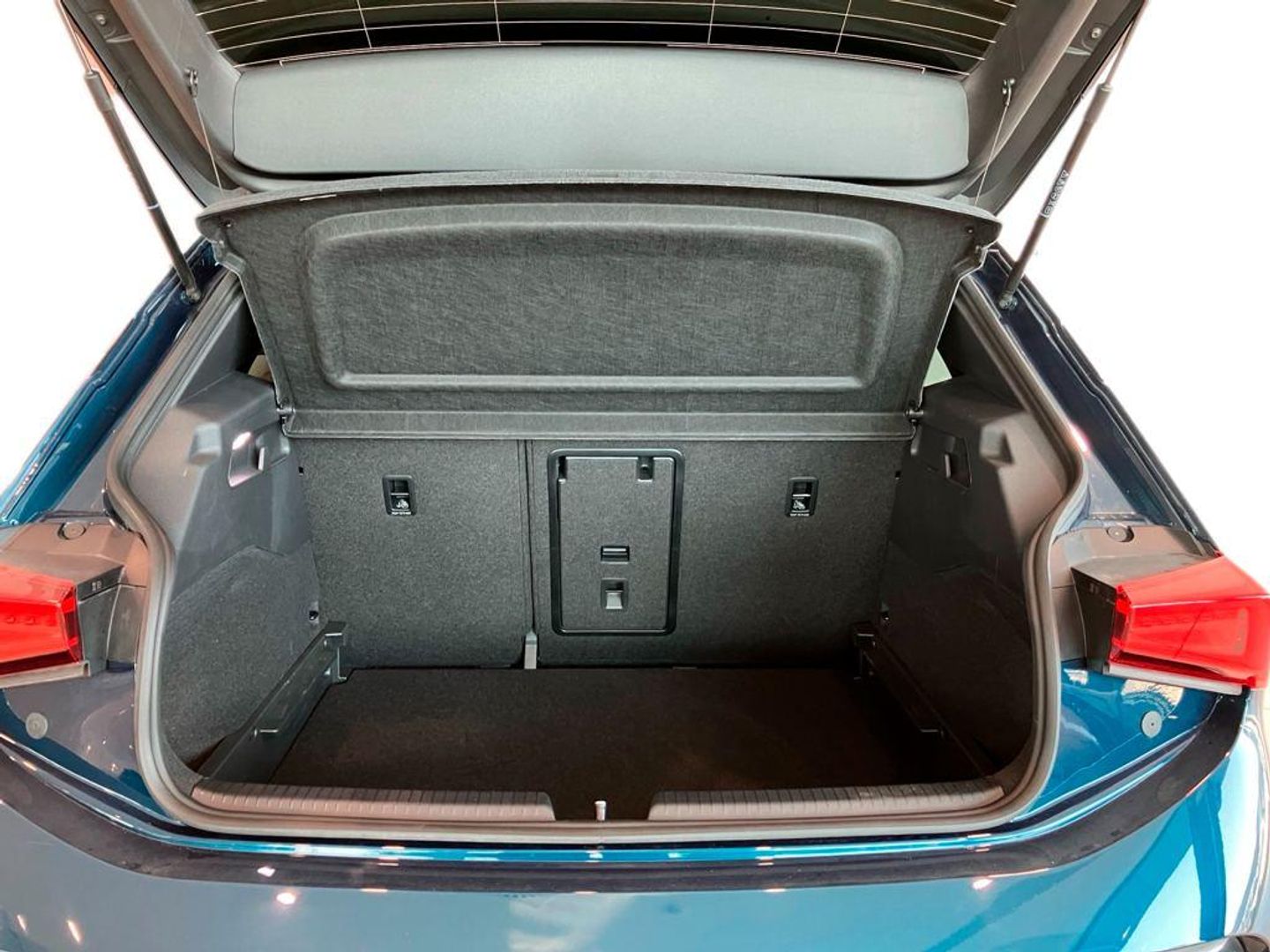 CUPRA Born 77 kWh E-Boost Pack+Battery 170 kW (231 CV)