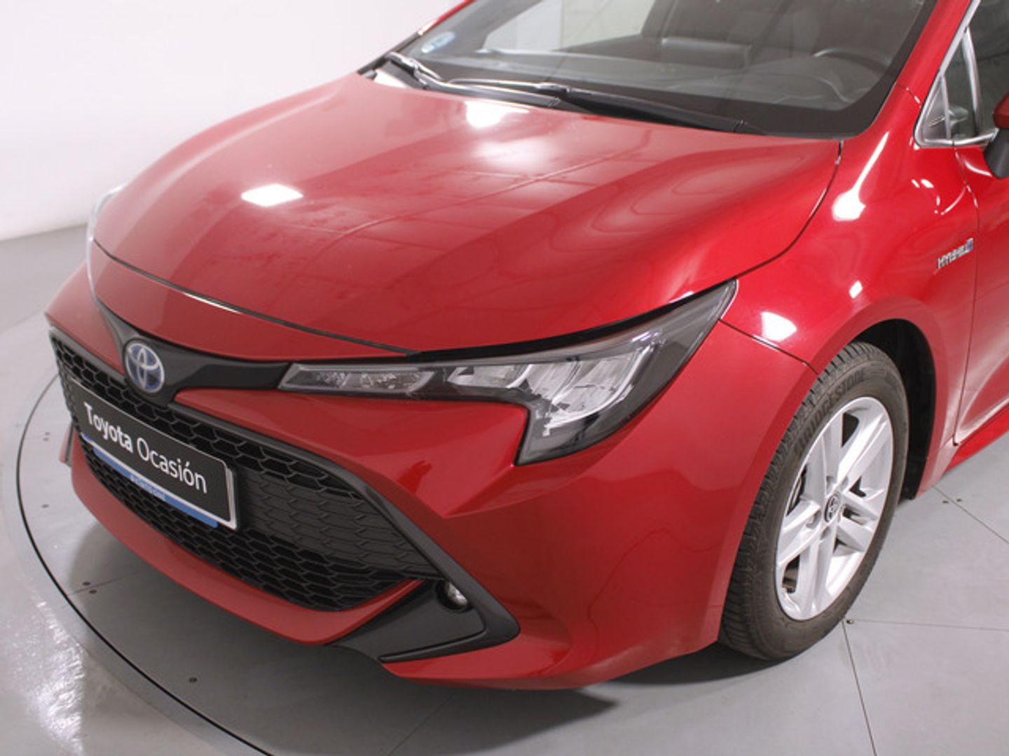 Toyota Corolla 1.8 125 Híbrido Active Tech E-CVT 90 kW (122 CV)