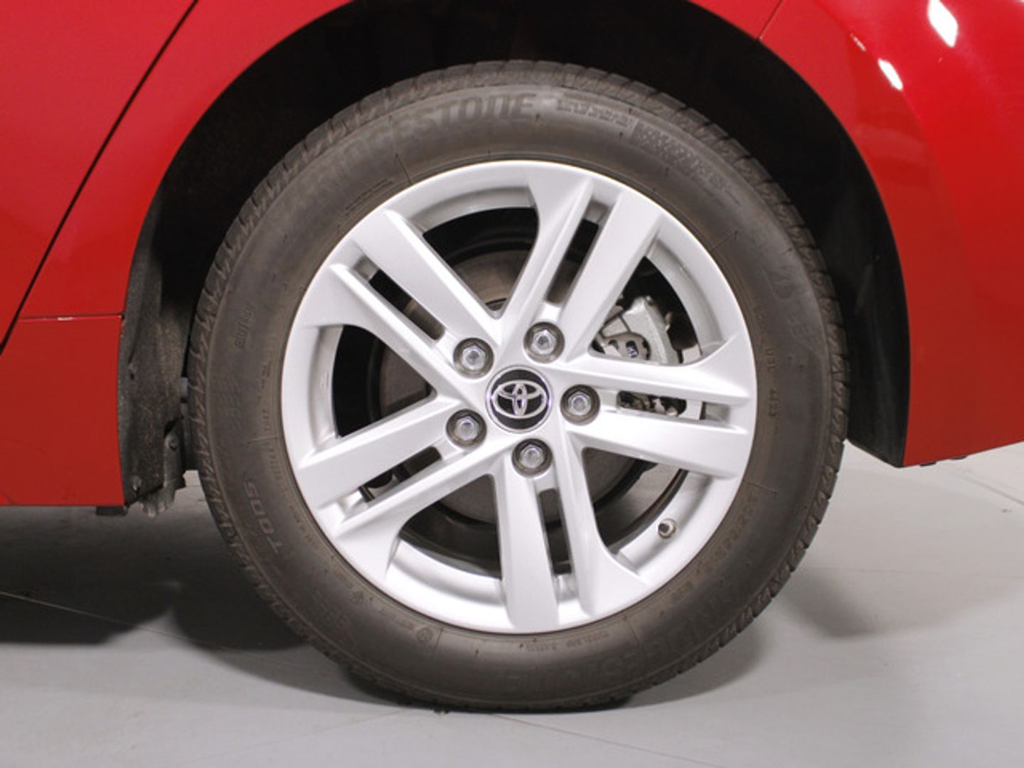 Toyota Corolla 1.8 125 Híbrido Active Tech E-CVT 90 kW (122 CV)