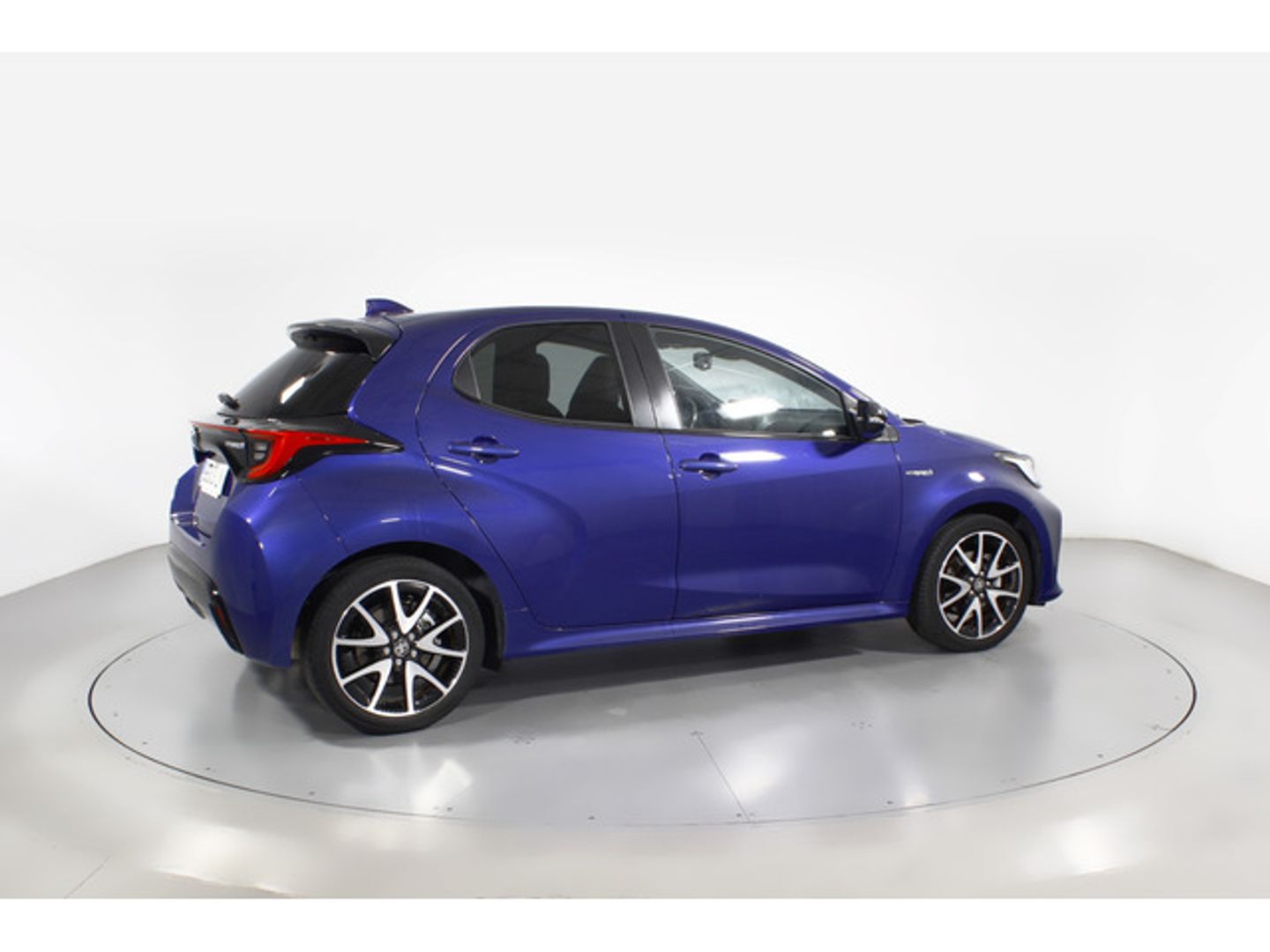 Toyota Yaris 120H Style 85 kW (116 CV)