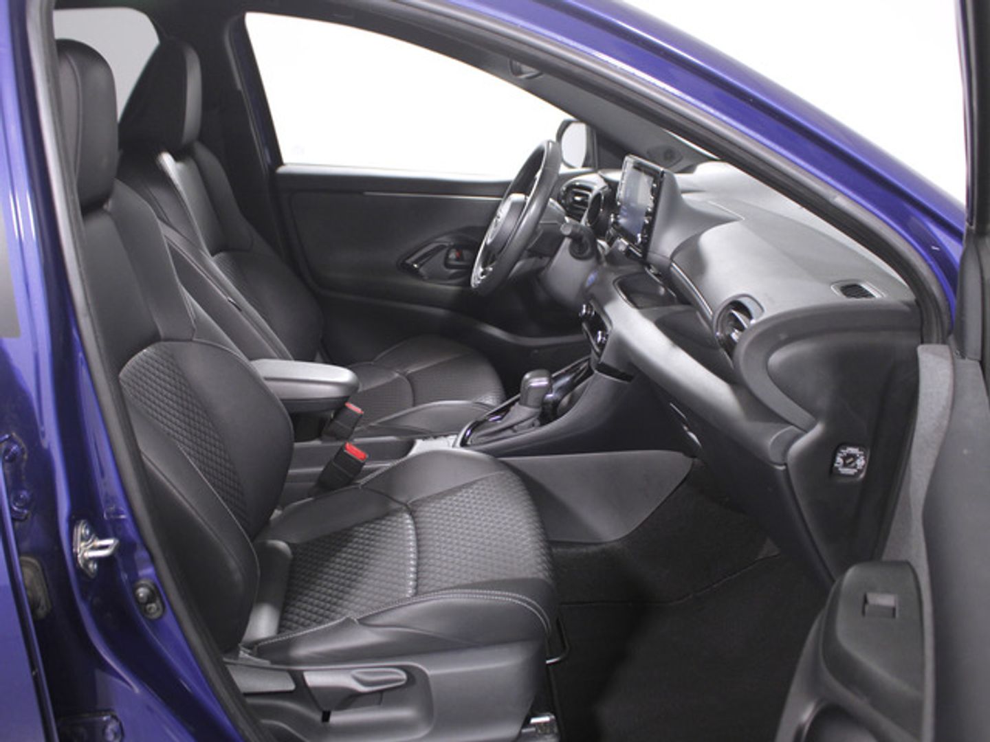 Toyota Yaris 120H Style 85 kW (116 CV)