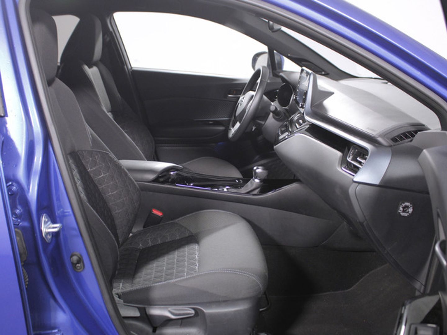 Toyota C-HR 1.8 125H Advance 90 kW (122 CV)