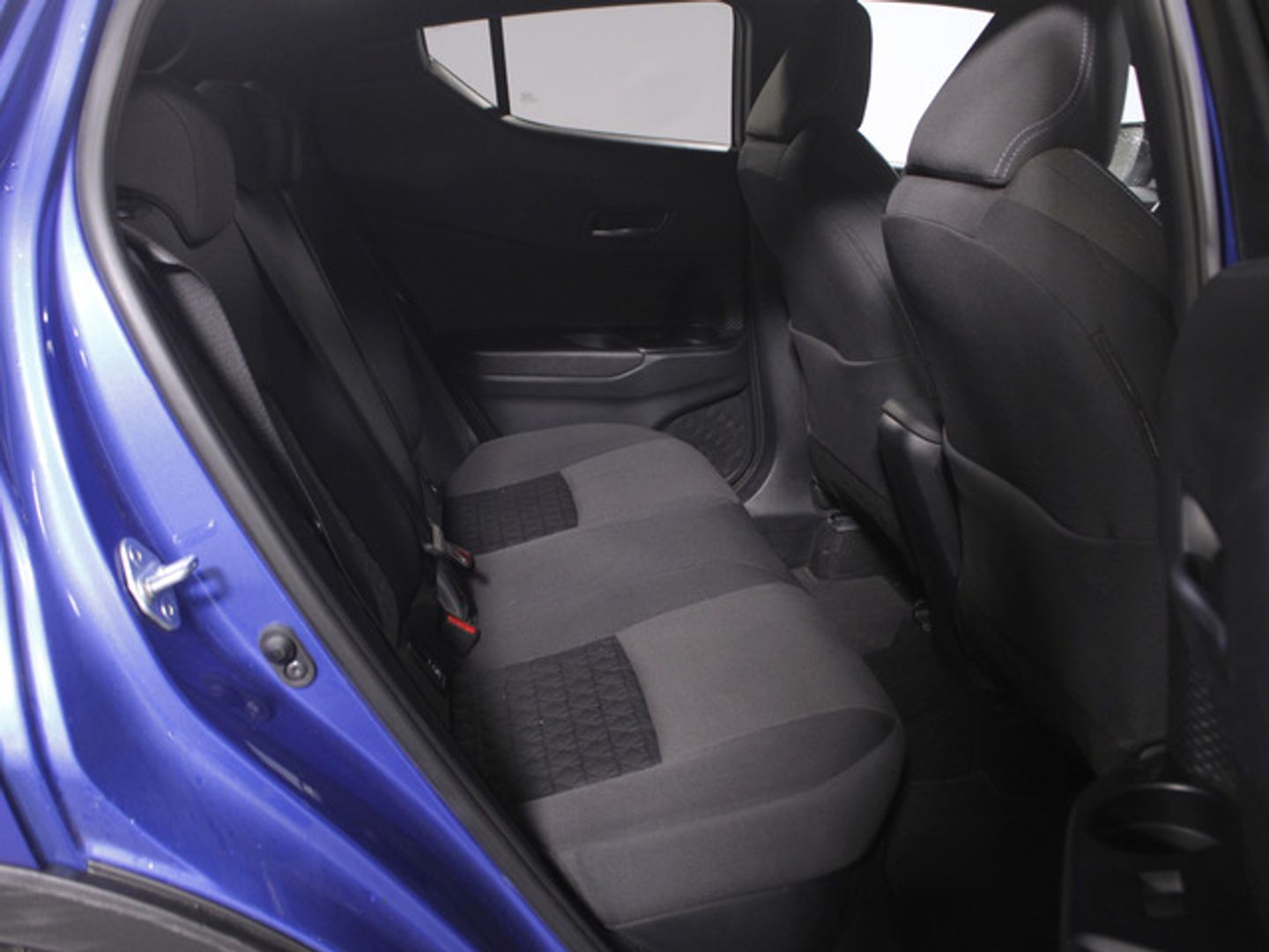 Toyota C-HR 1.8 125H Advance 90 kW (122 CV)