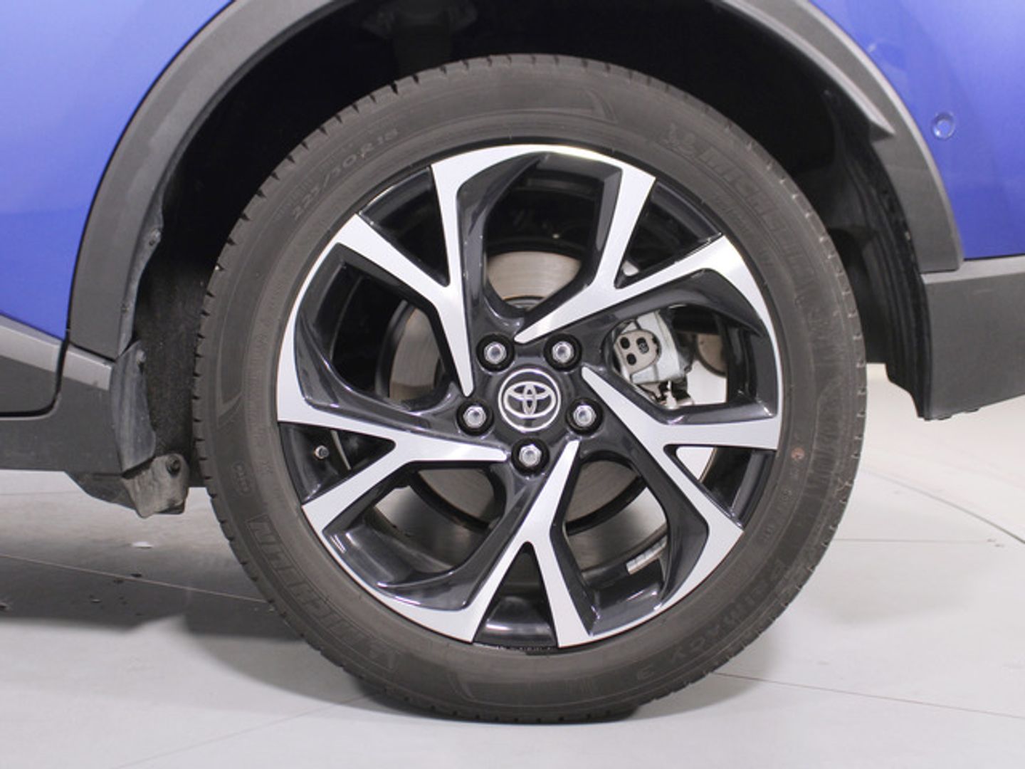 Toyota C-HR 1.8 125H Advance 90 kW (122 CV)